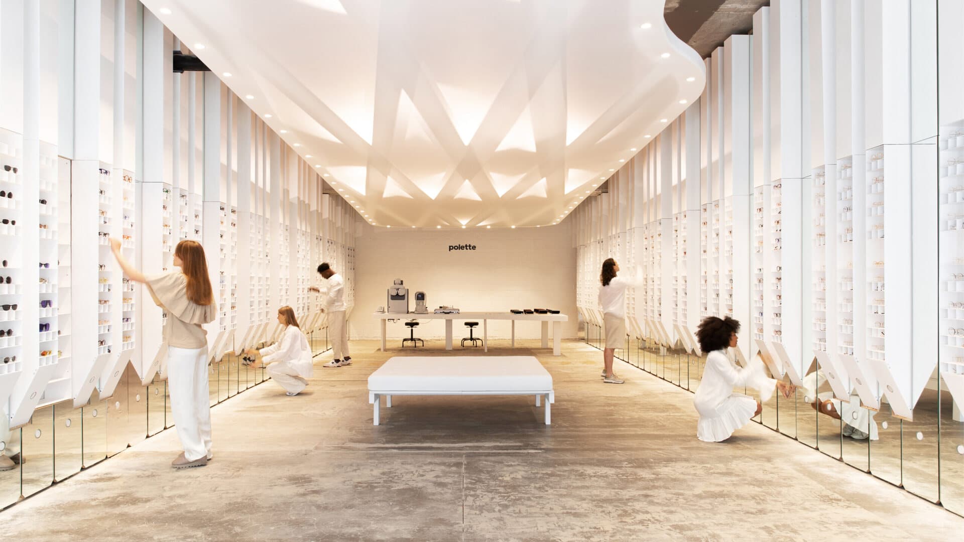Polette Eyewear — Einzelhandel